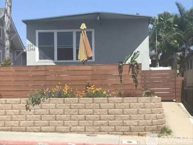 Main picture of 3343 Boundary St