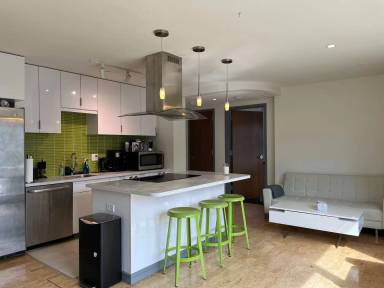Main picture of 320 E State St