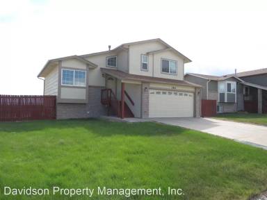 Main picture of 7406 Sue Ln