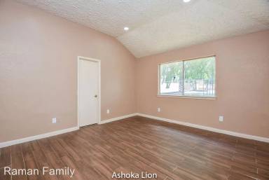Main picture of 8319 Furlong Ln