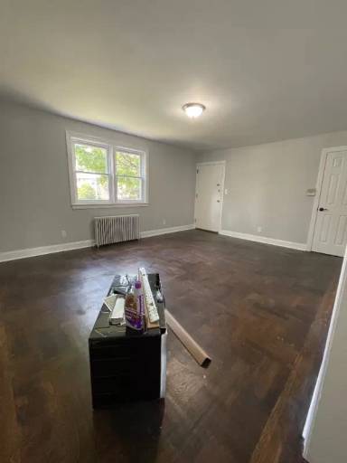 Main picture of 320 Magnolia Ave