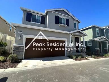 Main picture of 7984 Lizzie Cir