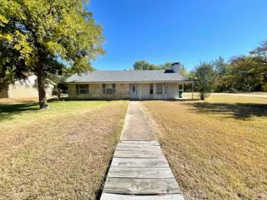 Main picture of 801 Dayton Dr