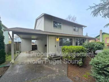Main picture of 1322 Maple St