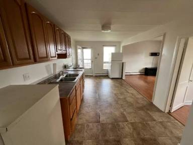 Main picture of 107 13th Ave