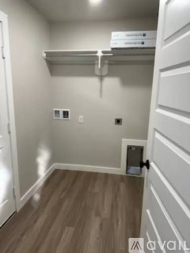 Main picture of 2724 River Bend Rd