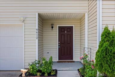 Main picture of 9612 Brackenview Ct