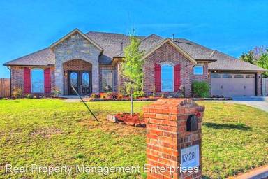 Main picture of 13128 Whitebud Pl
