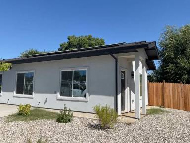 Main picture of 1505 Marshall Ln