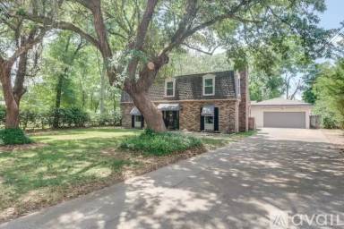 Main picture of 311 Westview Dr