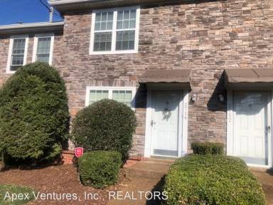 Main picture of 2714 Linmar Ave