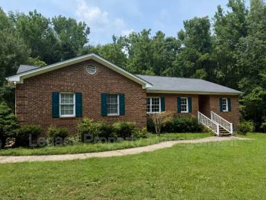 Main picture of 6755 McPherson Clay Rd