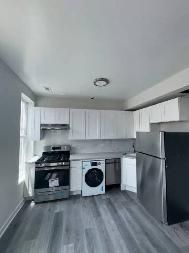 Main picture of 1626 S Throop St