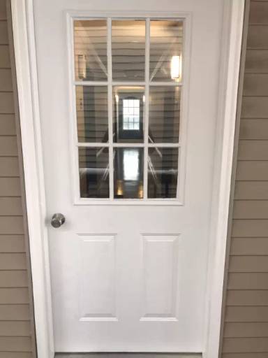 Main picture of 105 N Elm St