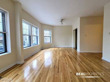 Main picture of 654-64 W Cornelia Ave