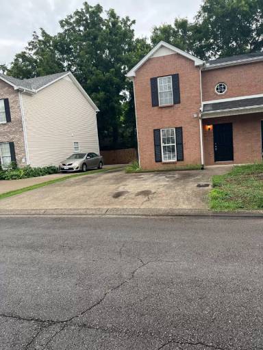 Main picture of 1513 Middleborough Ct