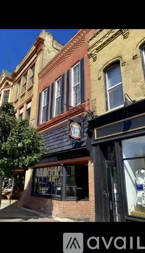 Main picture of 312 6th St