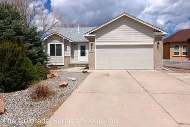 Main picture of 7517 Waterman Way