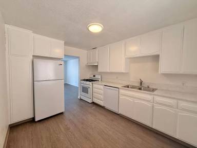Main picture of 4522 Park Blvd