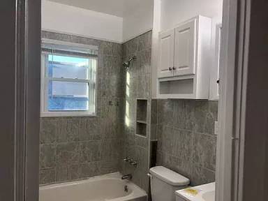 Main picture of 48 Parkside Ct