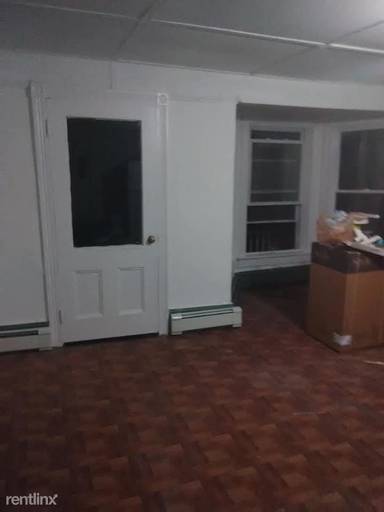 Main picture of 119 Main St