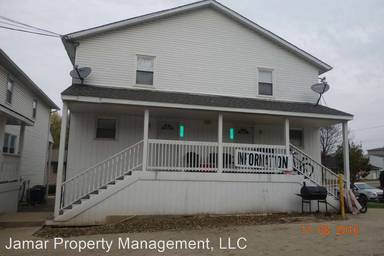 Main picture of 210 E 17th St