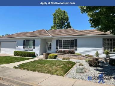Main picture of 927 Mountain View Dr