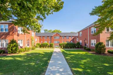 Main picture of Southcrest Heights Apartments
