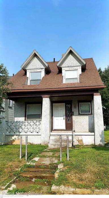 Main picture of 444 Deeds Ave