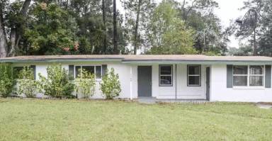 Main picture of 1044 NE 22nd Ave