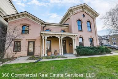 Main picture of 407 E Main St