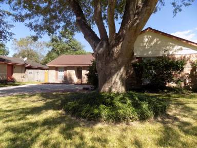 Main picture of 14110 Barrone Dr