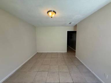 Main picture of 9 Pratt St