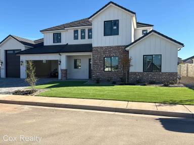 Main picture of 3823 S Kennedy Ln