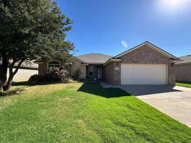 Main picture of 5513 104th St