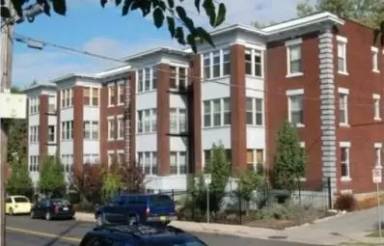 Main picture of 200 E 43rd St