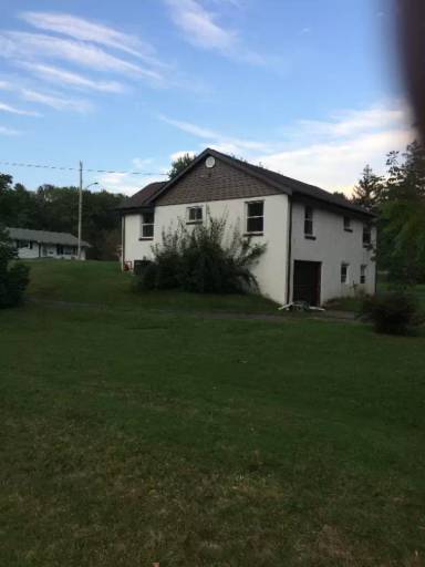 Main picture of 441 W Water St