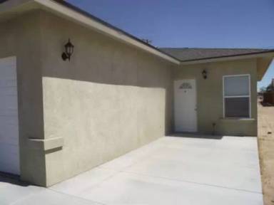Main picture of 8100 Quezon Ave