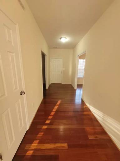 Main picture of 8351 Thomas Jefferson Way