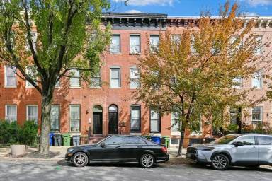 Main picture of 1324 W Lombard St