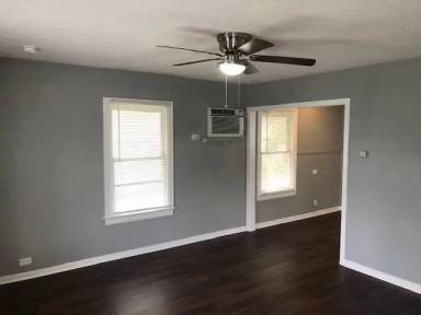 Main picture of 1425 Santa Monica St