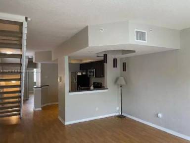 Main picture of 781 SW 148th Ave