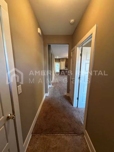 Main picture of 810 - 812 Kent Dr