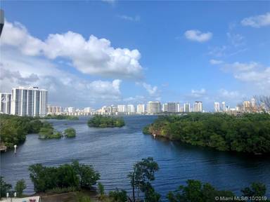 Main picture of The Harbour