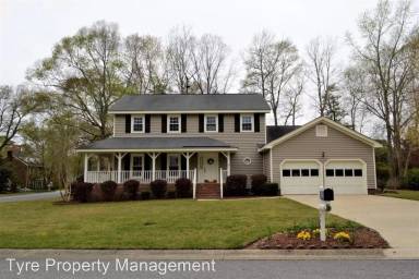 Main picture of 1808 Plantation Cir