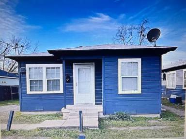 Main picture of 2805 Carter St