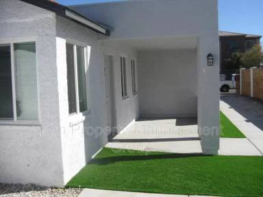 Main picture of 315 N 11TH STREET - 104