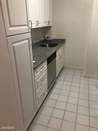 Main picture of 145 4th Ave Apartments