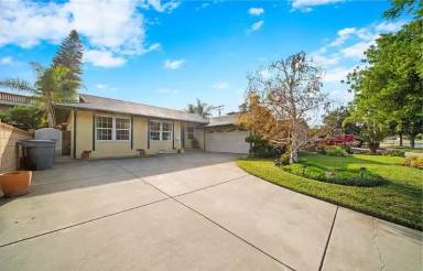 Main picture of 1512 E Colver Pl