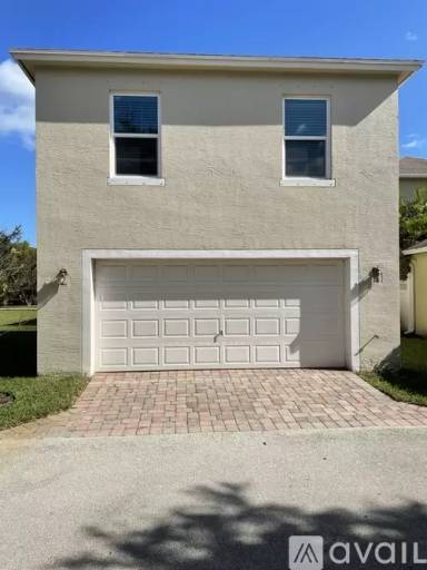 Main picture of 2487 SE Ruskin Dr